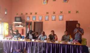 Babinsa Koramil 04/Gunung Megang Hadiri Musyawarah Pembentukan Pengurus BUMDes di Pagar Jati